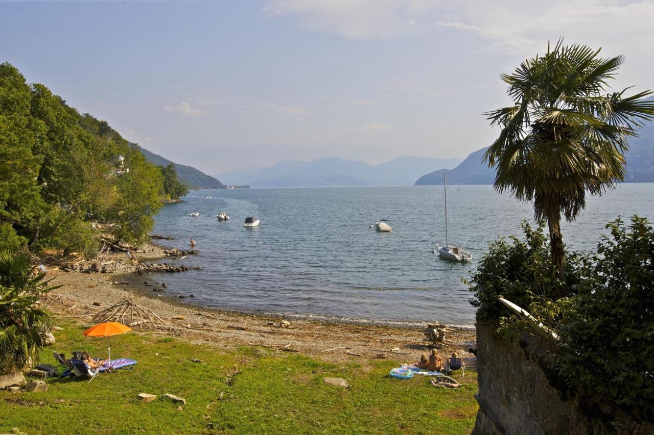 Bella Casa Alla Spiaggia Tronzano Lago Maggiore Extérieur photo