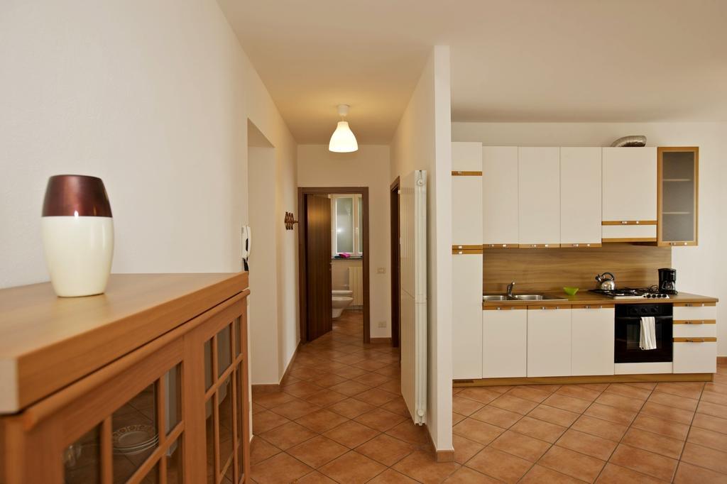 Bella Casa Alla Spiaggia Tronzano Lago Maggiore Extérieur photo